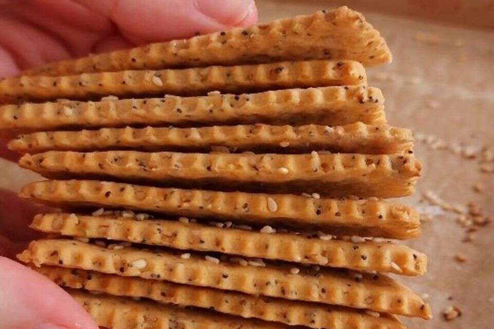דק, פריך וממכר: קרקרים כשרים לפסח שתכינו שוב ושוב