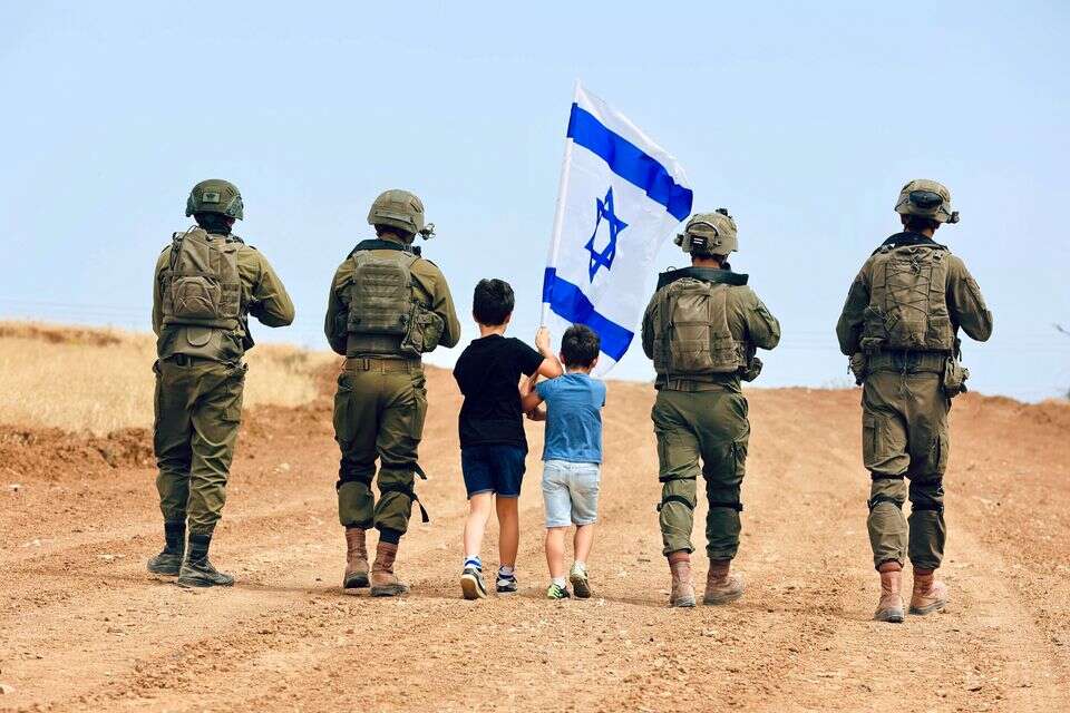 הבה לא נוותר. חיילי צה"ל עם ילדי ישראל , אורן כהן