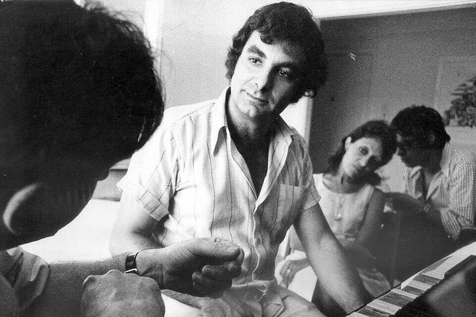 האיש שחתום על מאות קלאסיקות ישראליות