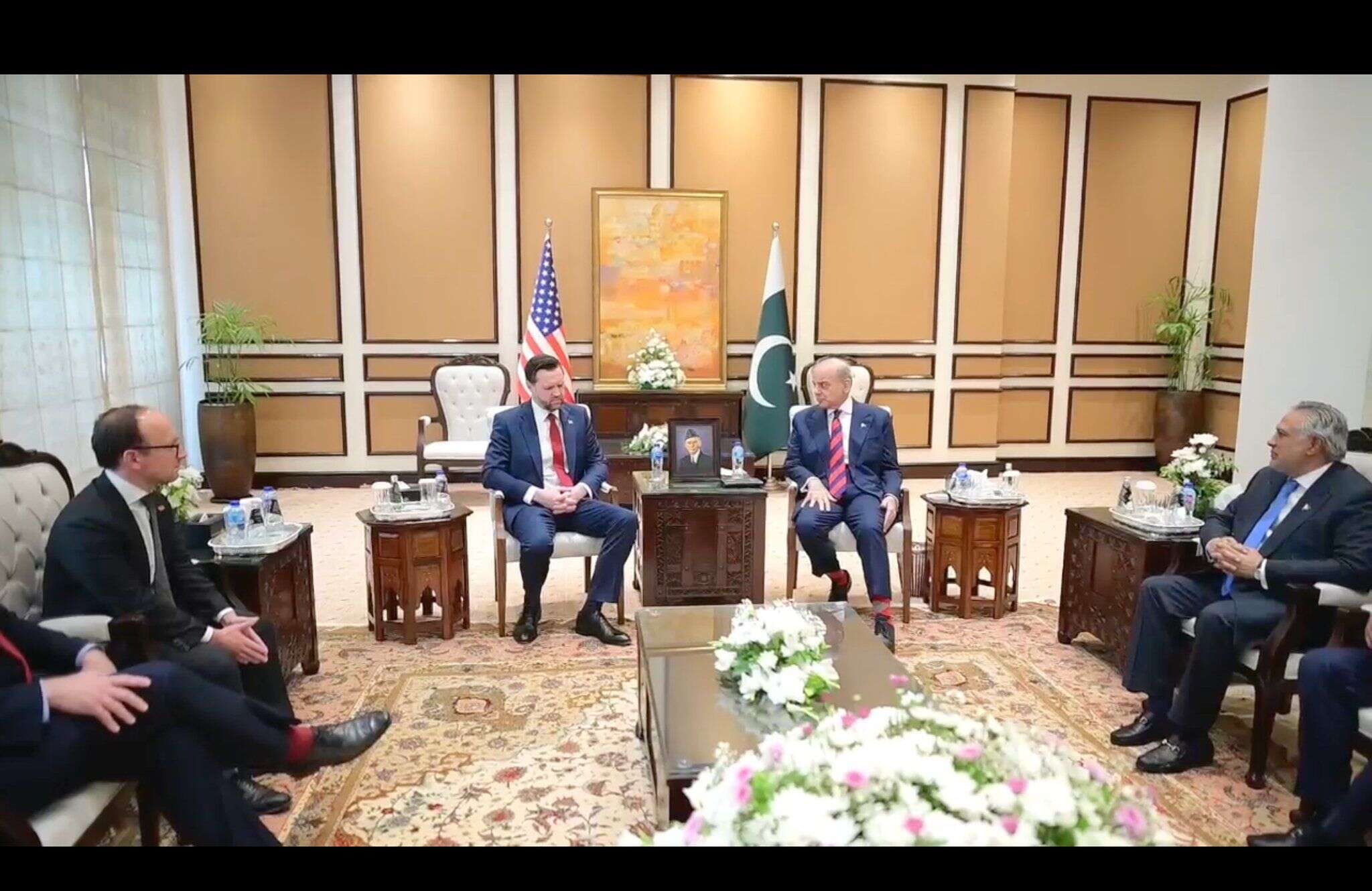 פגישת ואנס-שריף , רשתות ערביות