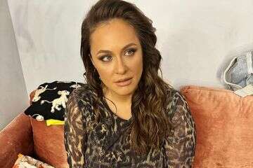 קרן פלס מתקשה לחזור: "הכל הפוך"