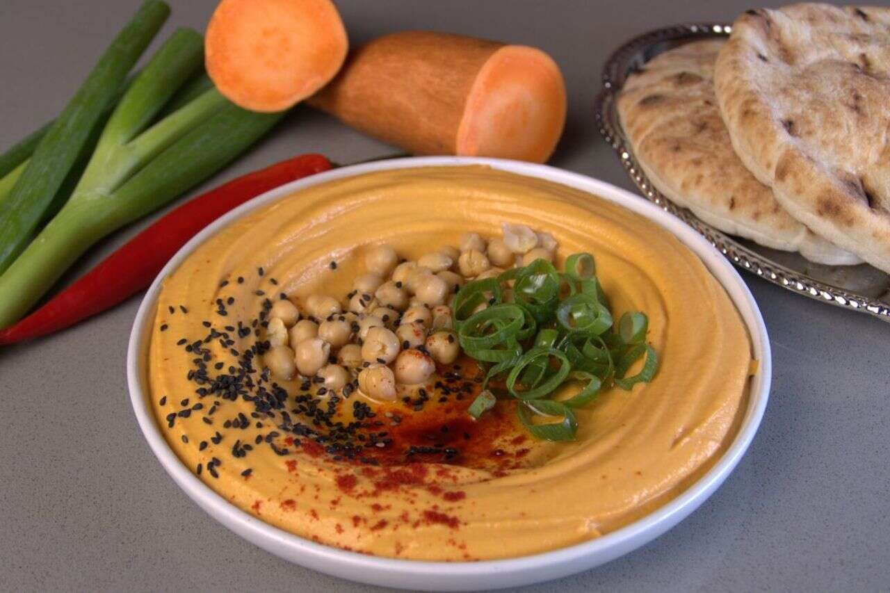 Orange, creamy and addictive: the new hummus that everyone will want to taste