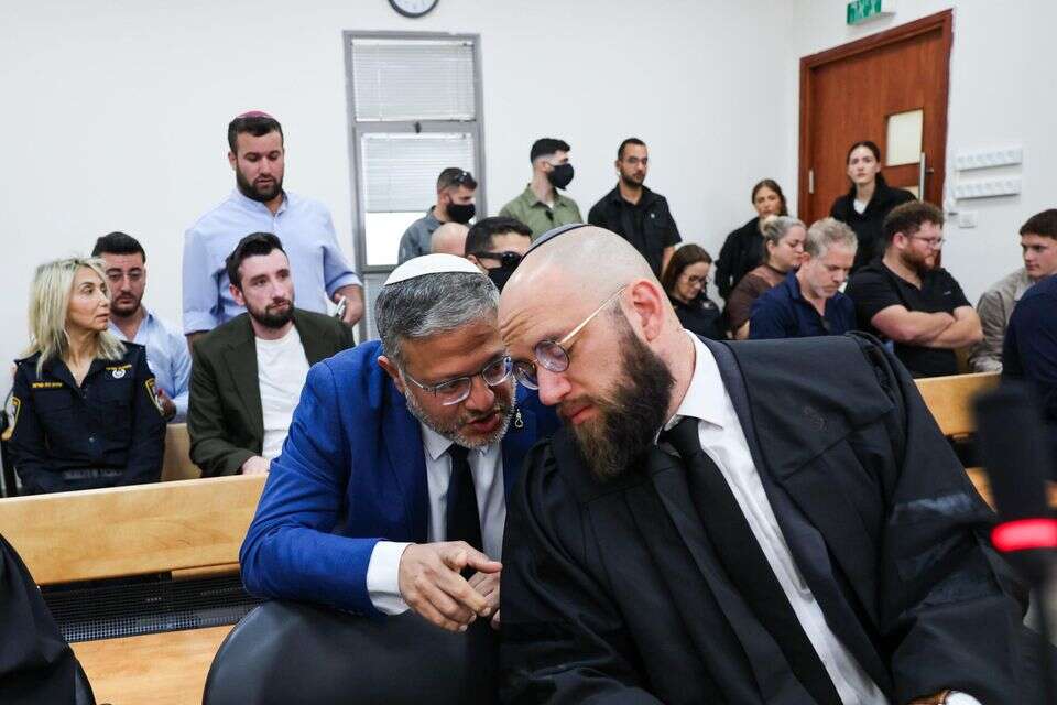 בן גביר ועורך דינו דוד פטר בדיון בעתירת סנ"צ רותי האוסליך , אורן בן חקון