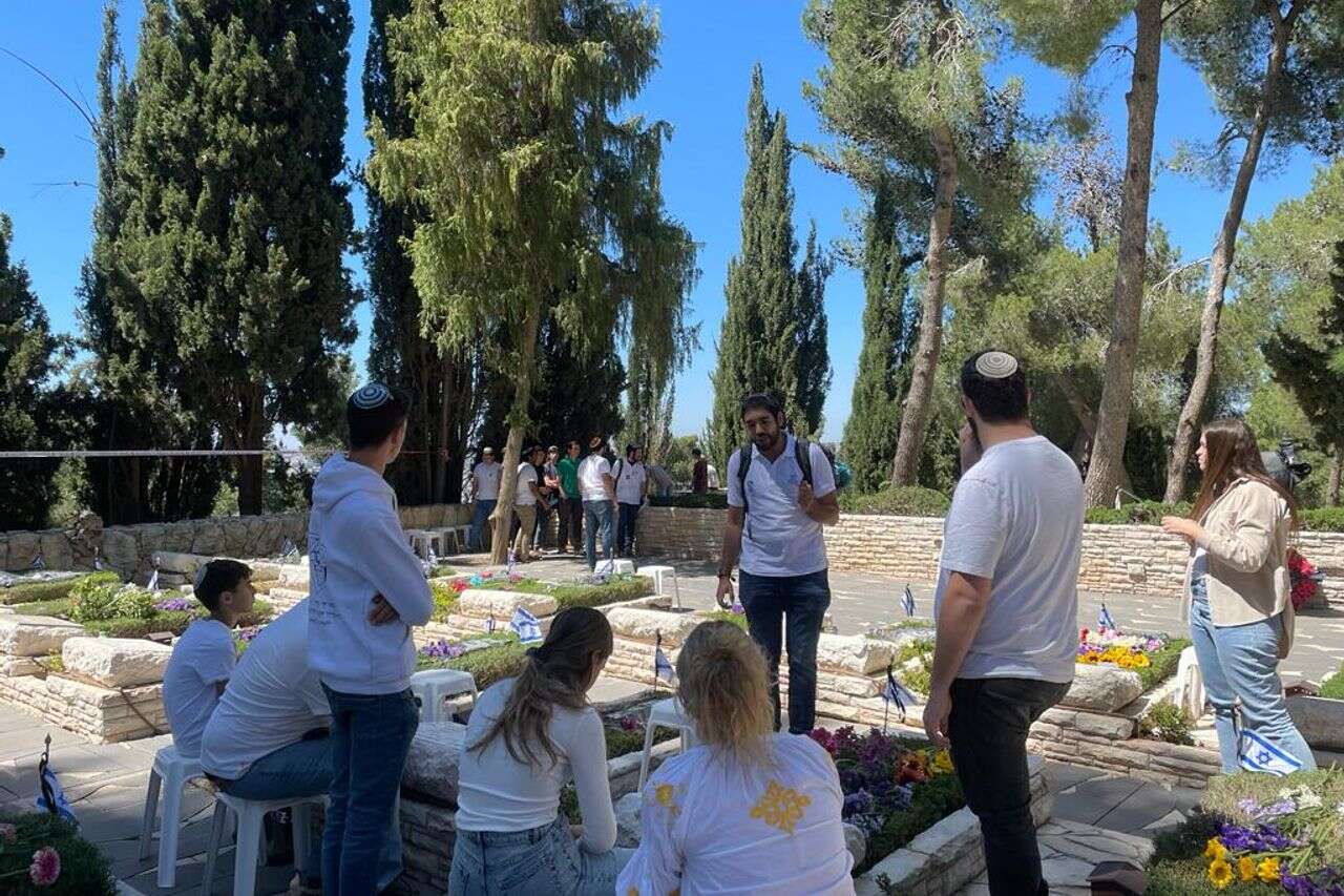 Walking in their footsteps: the tours that will reveal the stories of heroism behind the names on Mount Herzl