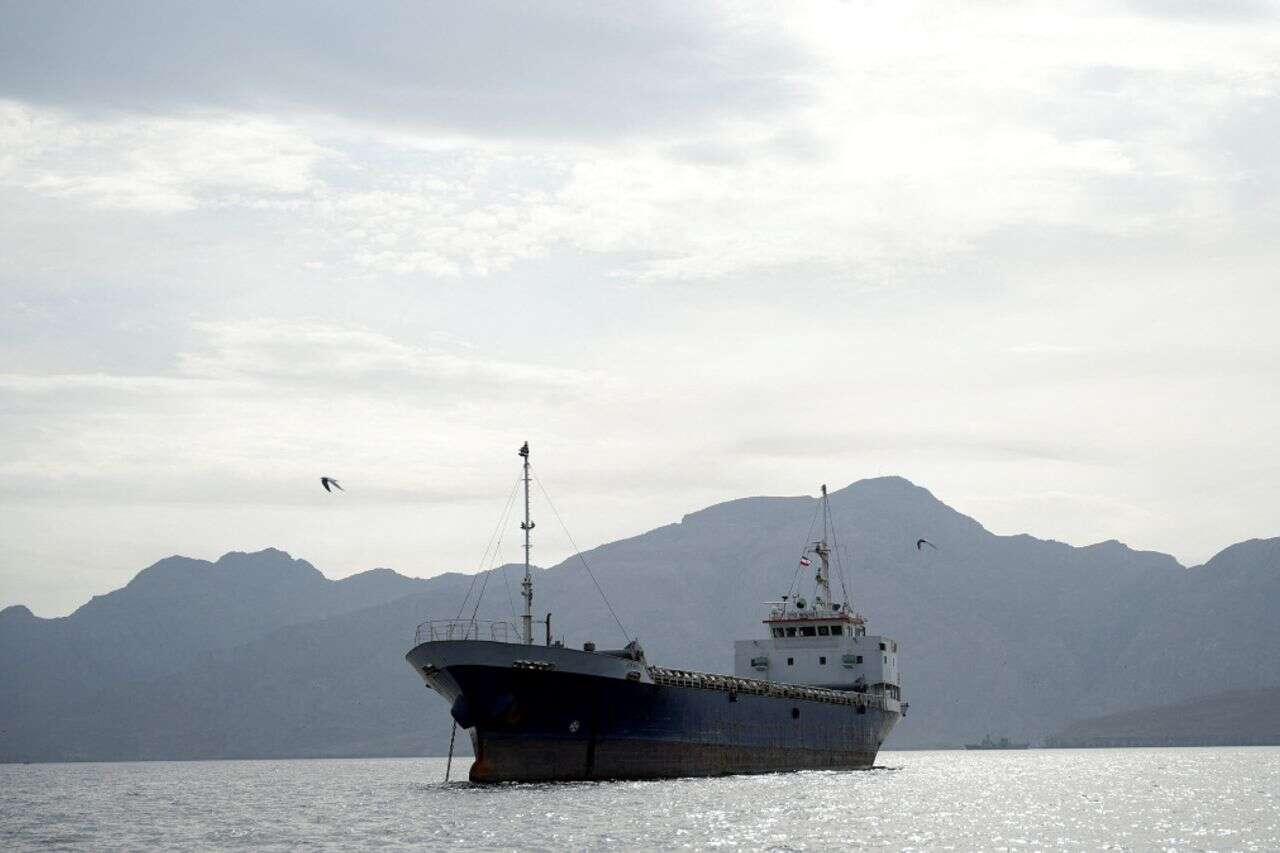 Iran turns upside down: "The Strait of Hormuz is closed, the Americans continue maritime robbery"