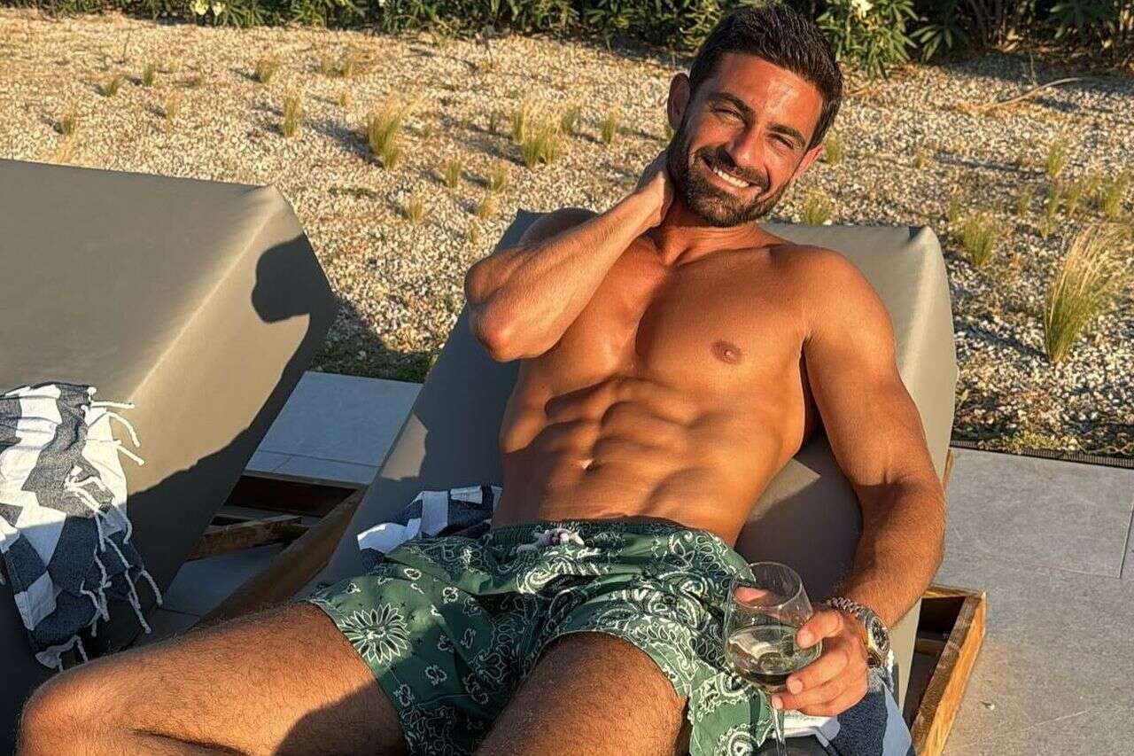 Guy Eitan against the "Big Brother" contestant