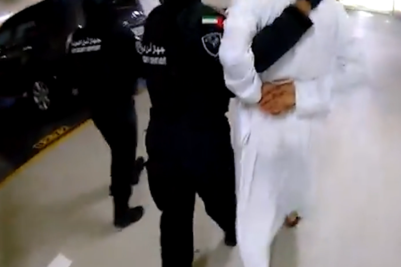 With Khamenei's drones and books: an Iranian terrorist cell planned to carry out attacks in the Gulf