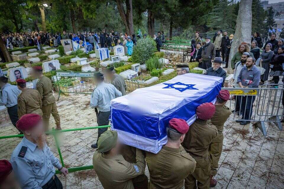 הלוויתו של סמל בנימין ארלי ז"ל , יונתן זינדל/פלאש90