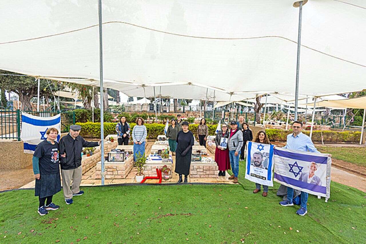 Ra'anana's silver tray: the heroes who did not return from the battle for the house