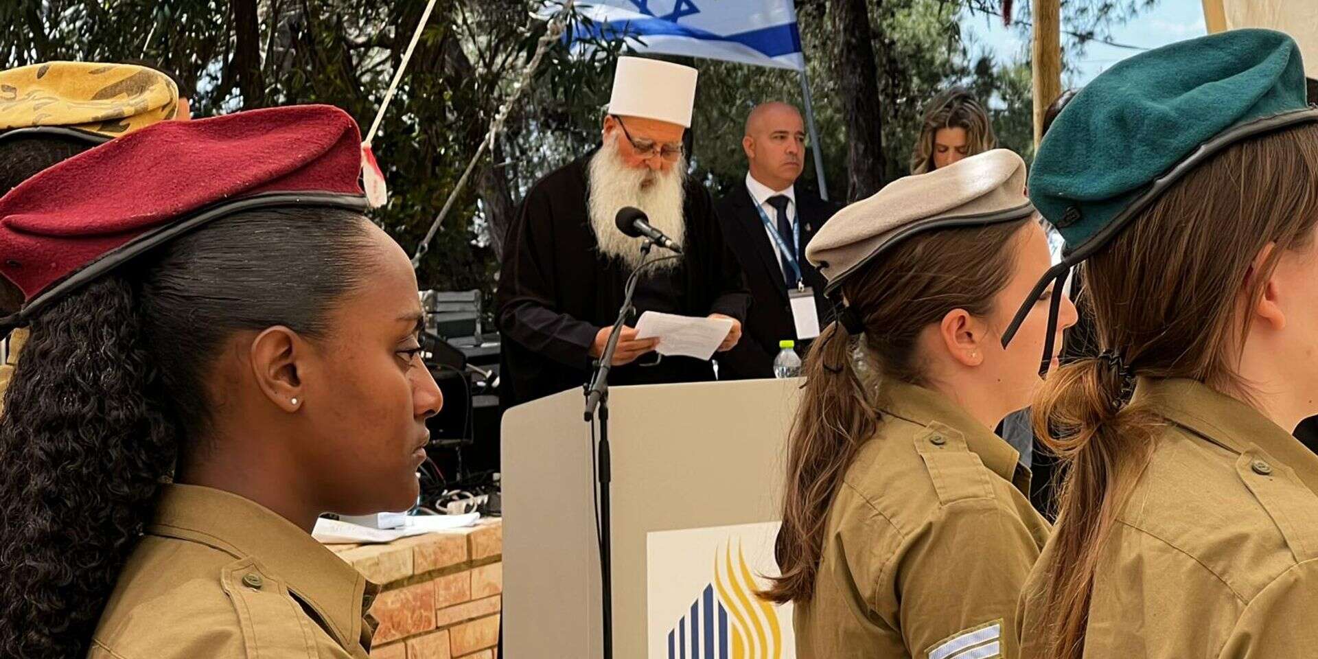 השייח' מואפק טריף בעוספיא , מישל דוט קום