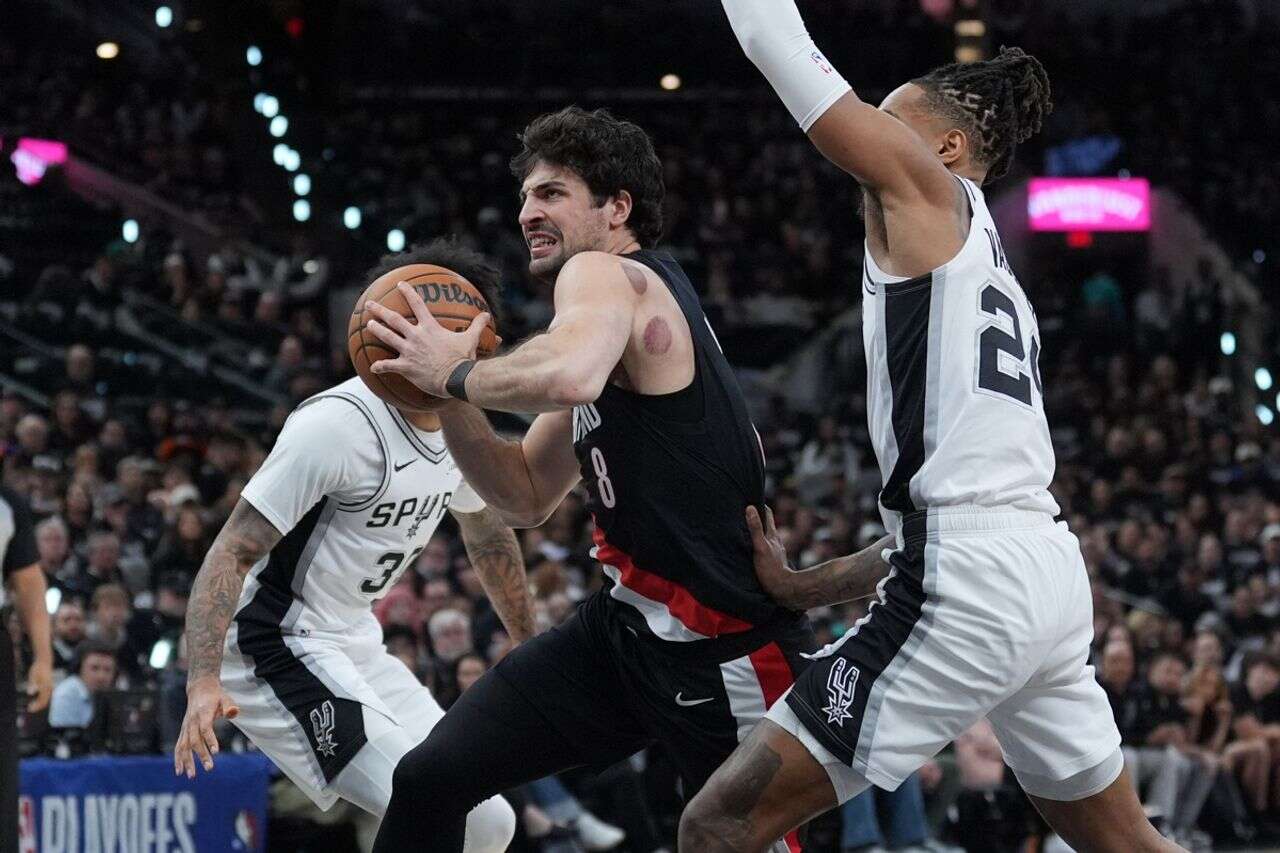 Stole the home team: 14 points for Danny Avdia, Portland beat San Antonio 103:106