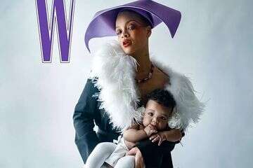 דיור הלבישו לתינוקת של ריהאנה חיתול קוטור