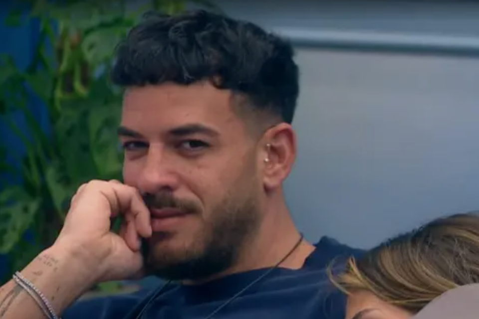 עומר ציפורי פרנואיד? , צילום מסך, רשת 13