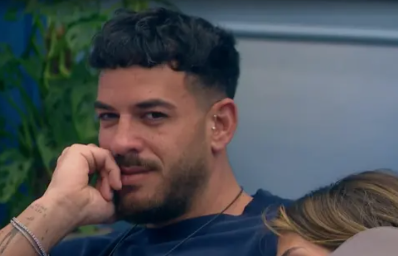 עומר ציפורי