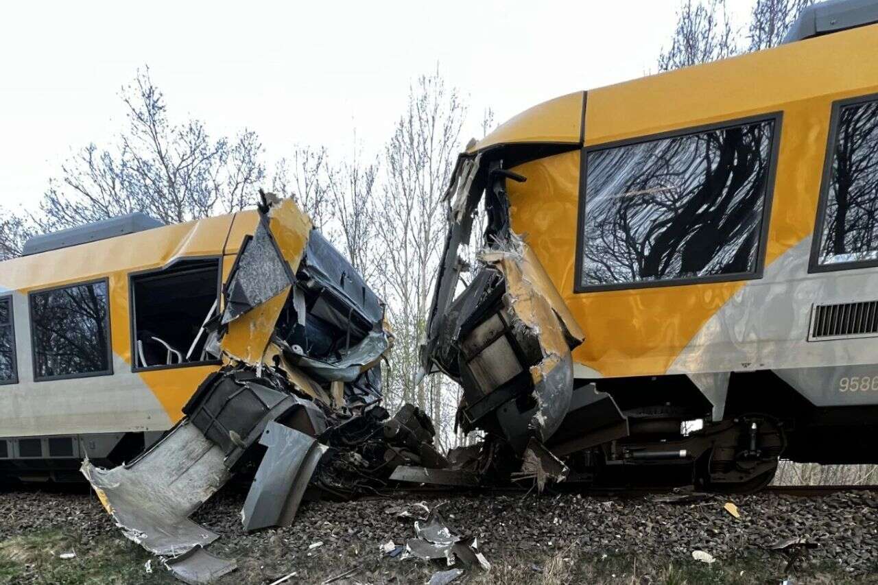 Disaster in Europe: 17 injured in a head-on collision between two trains