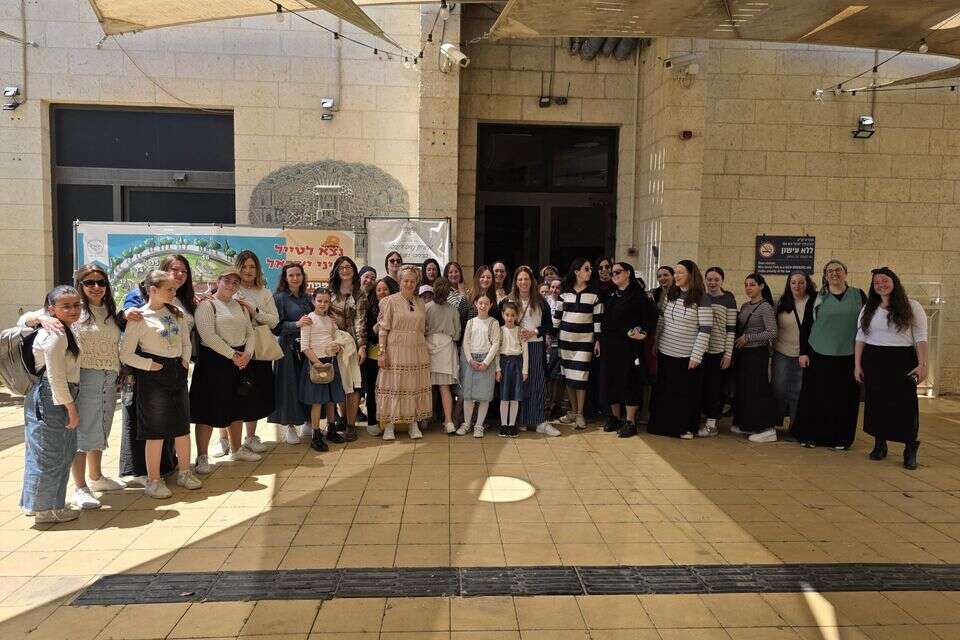 מאחורי המדים: נשות הלוחמים החרדים מצאו יחד את הכוח , עושות חיל