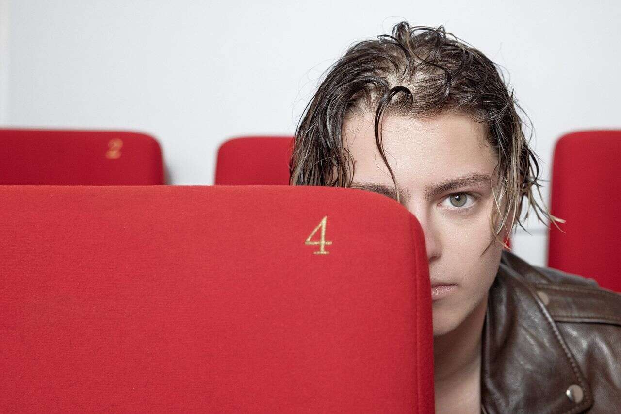 "I'm an ordinary kid who makes a mess": this is how Dylan Dror arrived on the Netflix red carpet