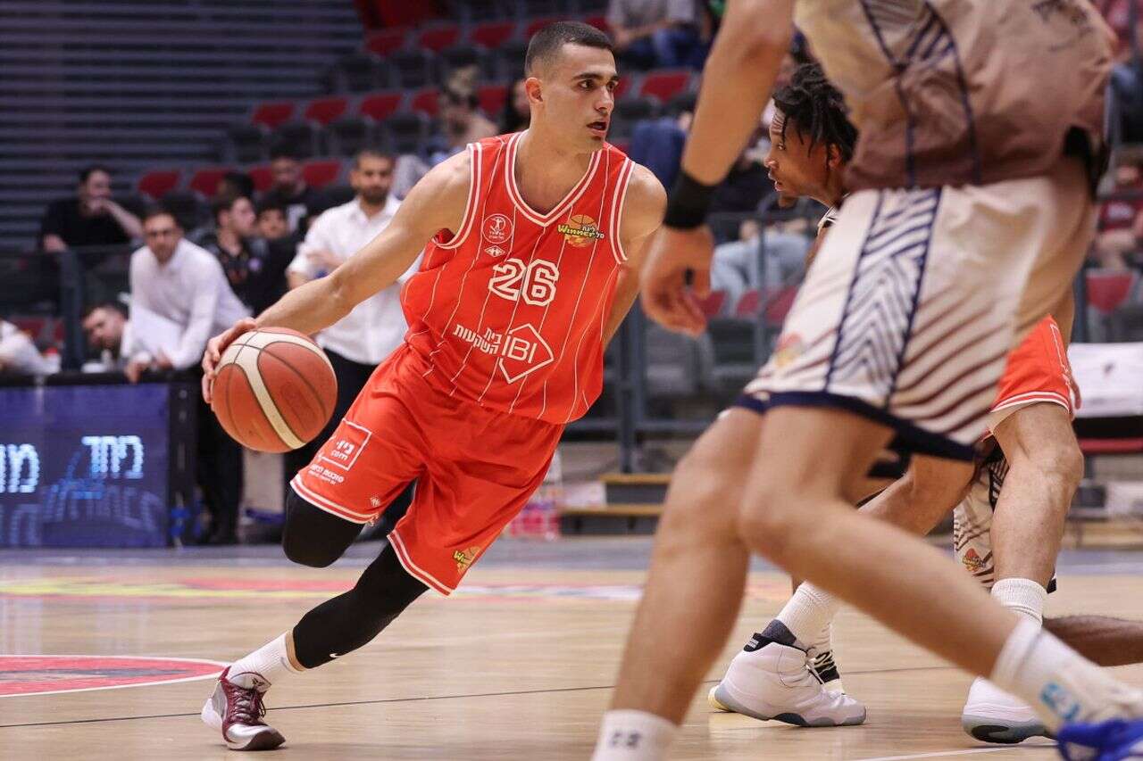 Yam Madar Lahat: Hapoel Tel Aviv won in Kiryat Ata 81:95
