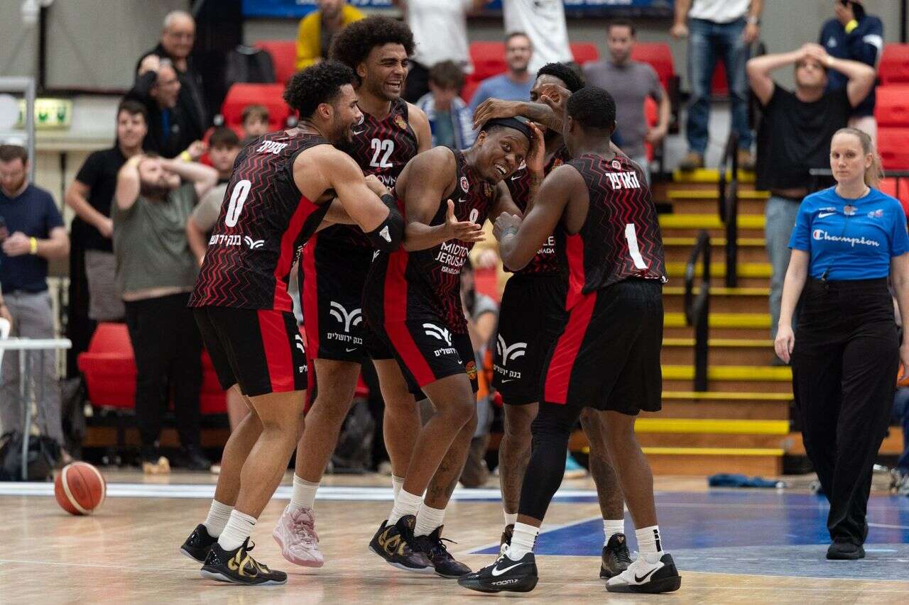 On the buzzer: a big victory basket for Hapoel Jerusalem in Ra'anana