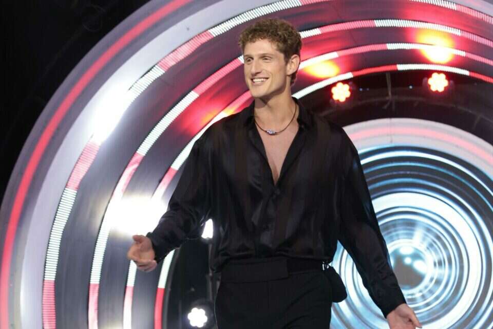 נדב אמסלם , רן יחזקאל