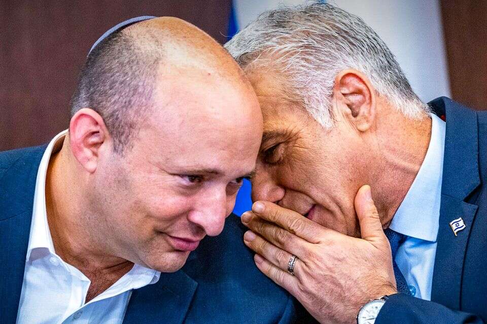 לפיד ובנט שוב ב-"ברית האחים"- רצון לשותפות אמיתית או פחד מכישלון בבחירות הקרובות? , אוליבייה פיטוסי/ פלאש 90