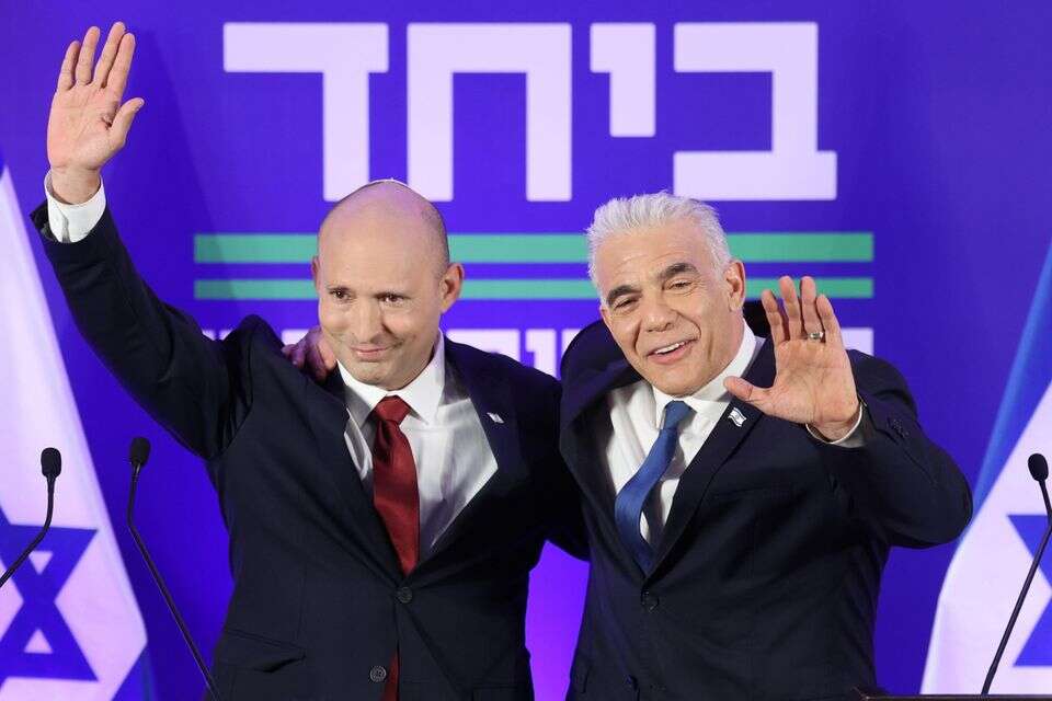 בנט ולפיד , EPA