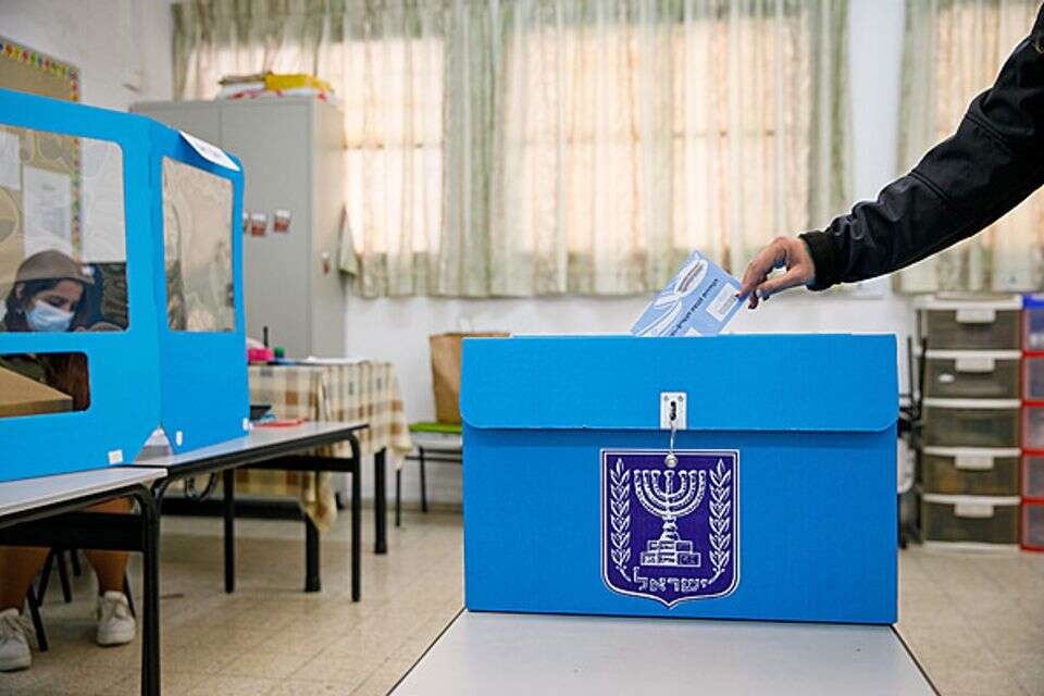 קלפי, ארכיון , לירון מולדובן