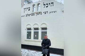 "בוכה ברמה שמצריכה התערבות": הכוכב נשבר אחרי הגירושים