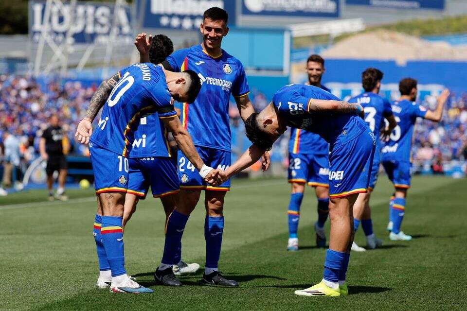 שחקני חטאפה חוגגים , EPA