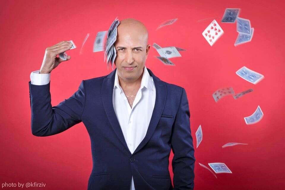 חזי דין , כפיר זיו