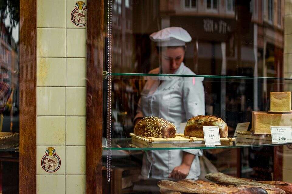 מהבאגט היומי לכיכר המחמצת: צרפת מגלה מחדש את מדף הלחם , anh-tran/unsplash