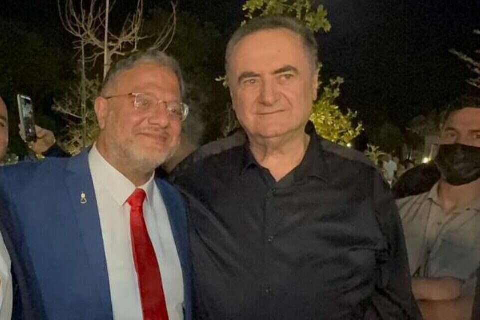 השר איתמר ב גביר והשר ישראל כ"ץ , ללא