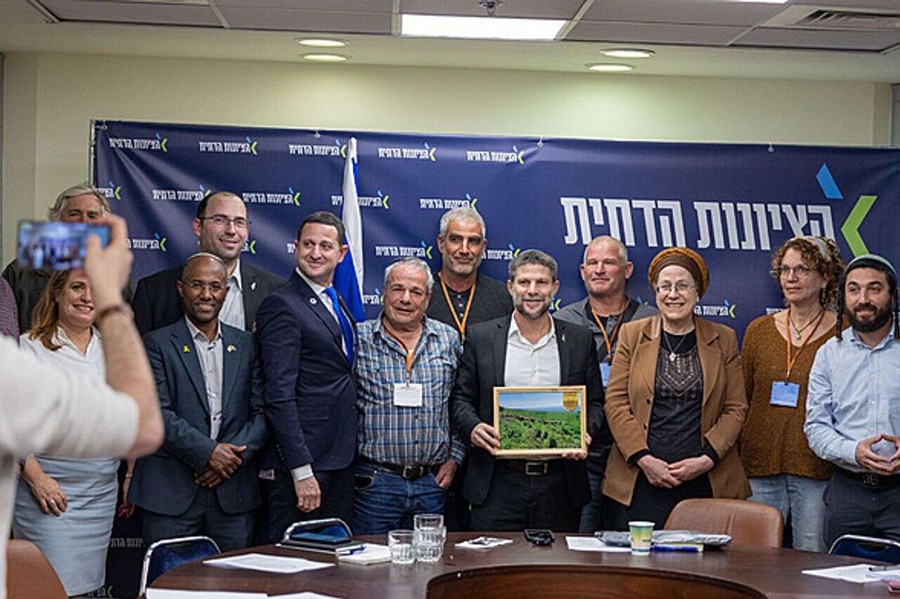 Neither here nor there: the "religious Zionist" party has lost direction