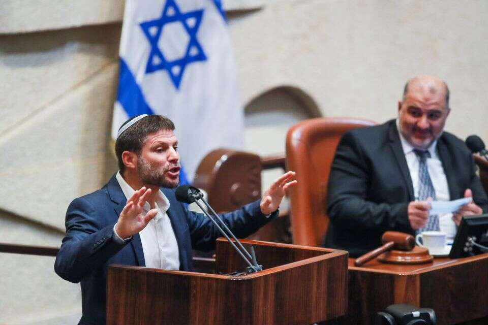 סמוטריץ' ועבאס , אורן בן חקון