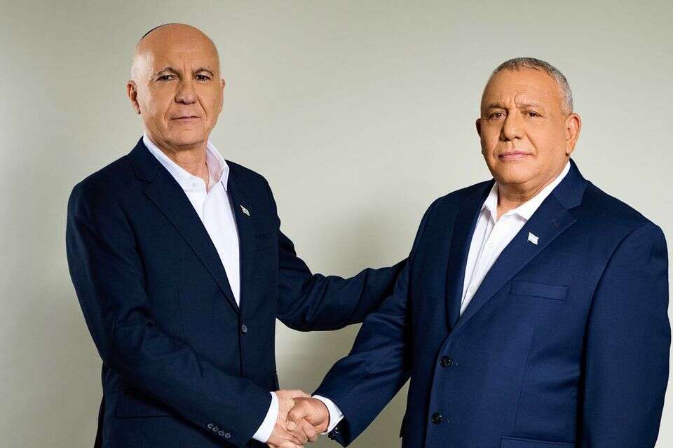 איזנקוט ויורם כהן , 27 א'