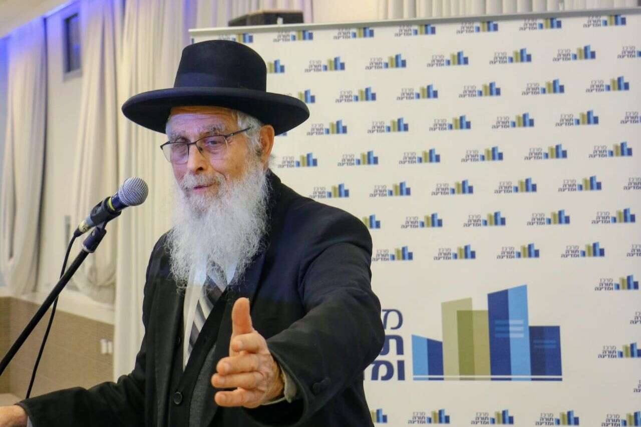 A senior rabbi suggests: establishing a joint bank and television for Jews and Muslims