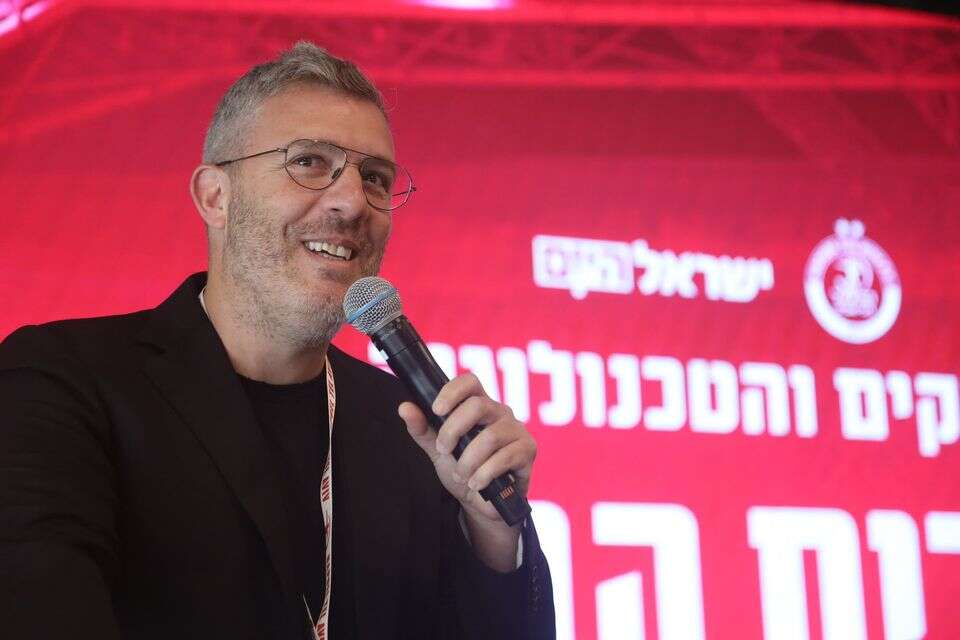 גיא פרימור נואם , גדעון מרקוביץ'