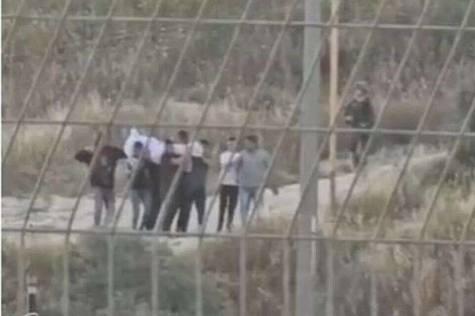 פלסטינים מעבירים את הגופה מהקבר, אתמול , השימוש לפי סעיף 27א' לחוק זכויות יוצרים