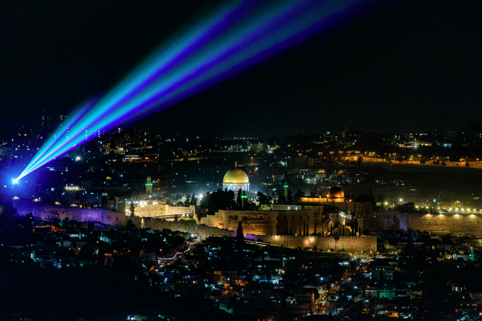 הייליטייטס ארמון הנציב , דור פזואלו