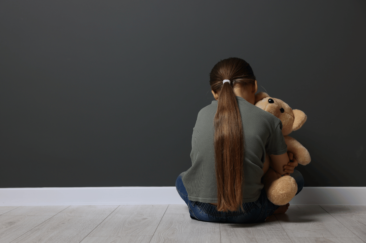 Before it's too late: the signs of pedophilia that every parent must recognize
