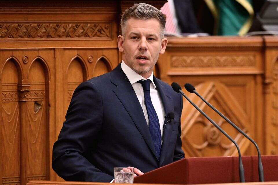 פטר מדיאר, ראש ממשלת הונגריה , AP