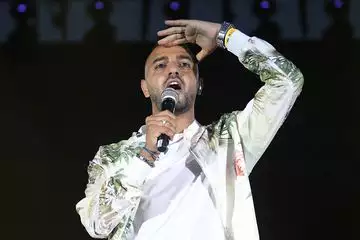 "תיזהר ממני": איתי לוי זועם על הבקבוק שהושלך לעברו