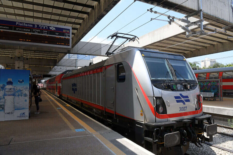 רכבת ישראל - המחסנים כבר התמלאו בקיץ אחד , יוסי זליגר