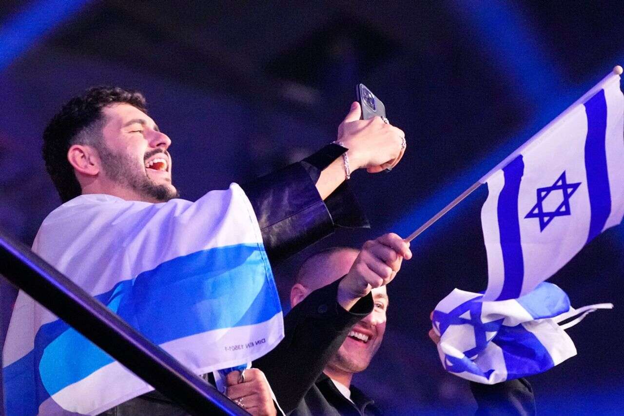 He arrived with the Palestinian flag and danced to the Israeli song: Eurovision so far