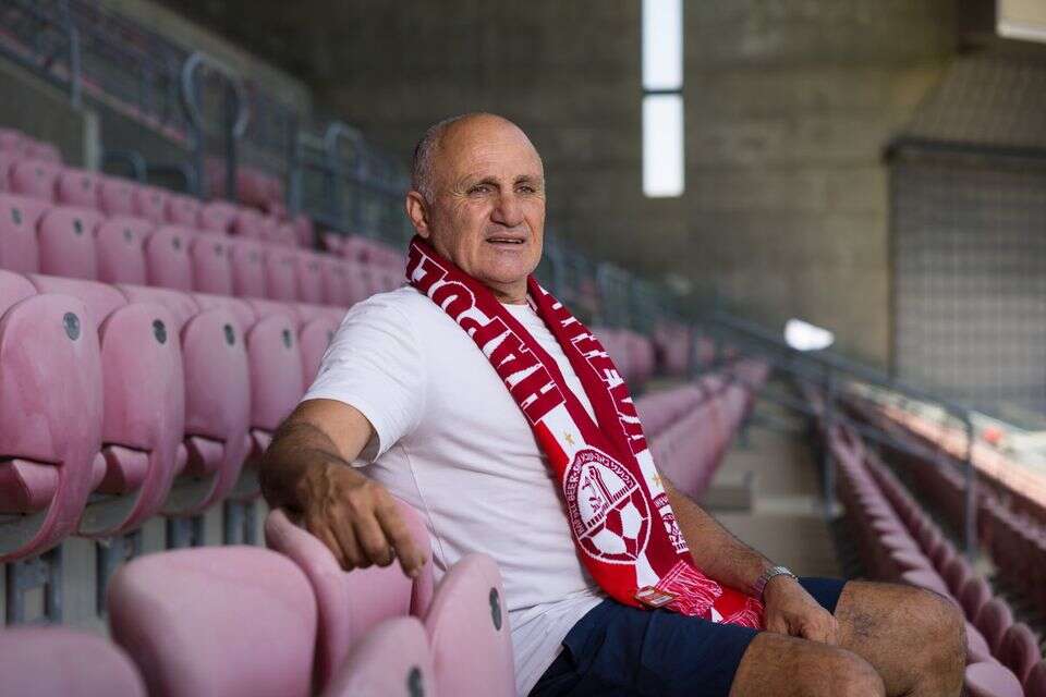 אפרים דוידי
, לירון מולדובן
