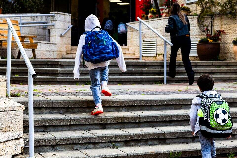 תלמידים בבית ספר (ארכיון) , אורן בן חקון