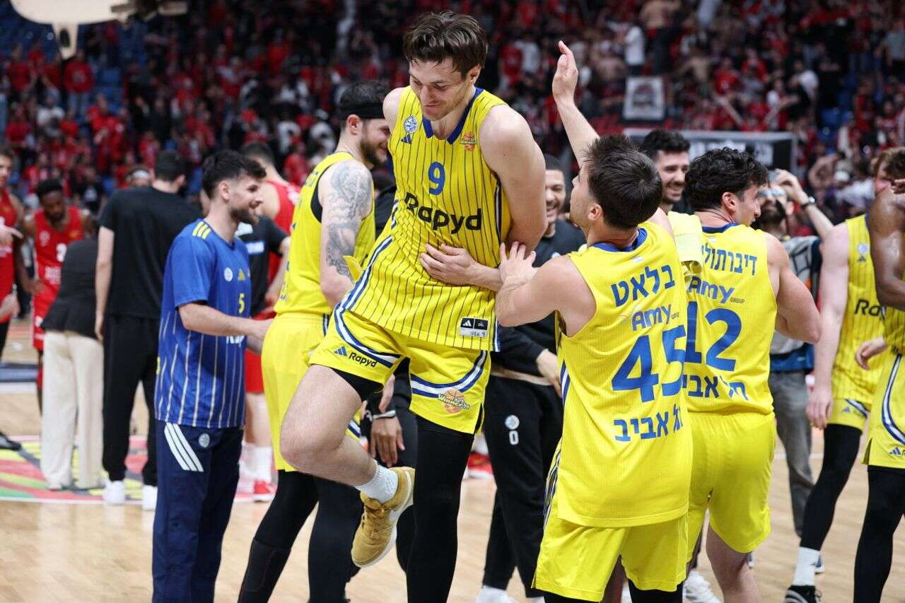 Roman Sorkin and Tamir Blatt decided to go on strike and will not play for Maccabi Tel Aviv