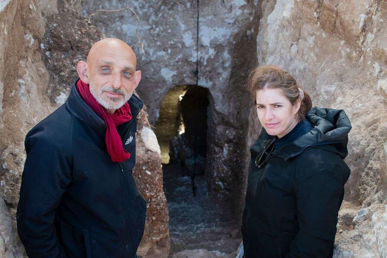 "We stood speechless": during the construction of a neighborhood - a mysterious cave was discovered in Jerusalem