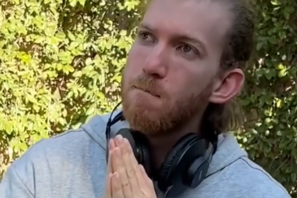 עבריין המין טל רוזנבליט , צילום מסך. מתוך סרטון של הפקולטה למוזיקה באונ' העברית