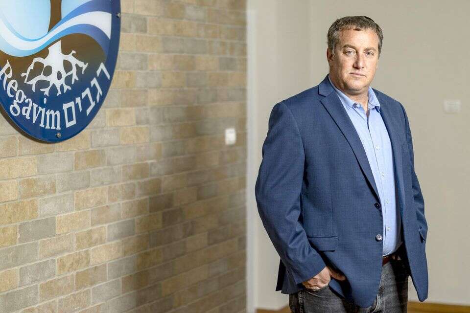 מנכ"ל תנועת רגבים, מאיר דויטש , נעמה שטרן